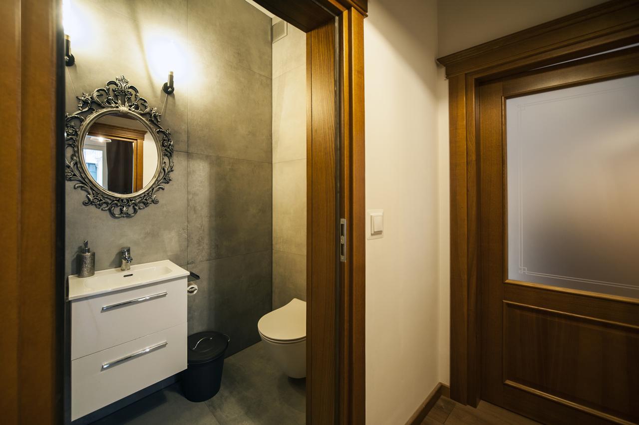 Very Berry - Orzeszkowej 10 - Mtp Apartment, Parking, Balcony, Check In 24H Poznan Ngoại thất bức ảnh