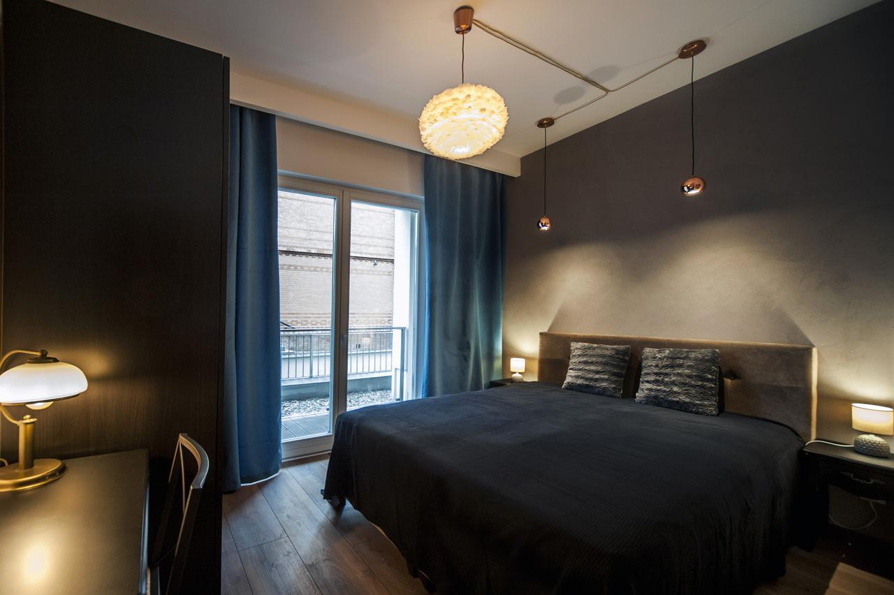 Very Berry - Orzeszkowej 10 - Mtp Apartment, Parking, Balcony, Check In 24H Poznan Ngoại thất bức ảnh